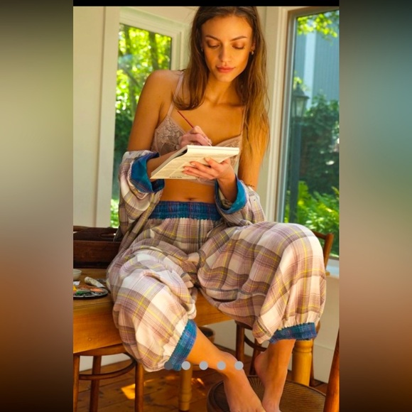 Anthropology, Fallin for Flannel Lounge Pants. Brand new in packaging. - Picture 4 of 4